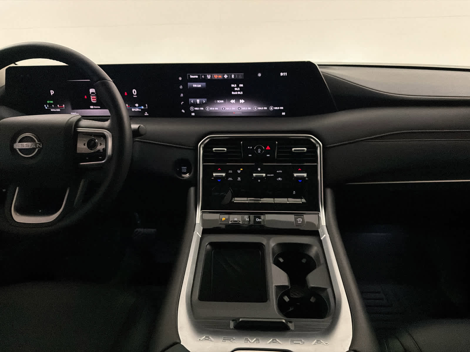Used 2025 Nissan Armada SV image 20