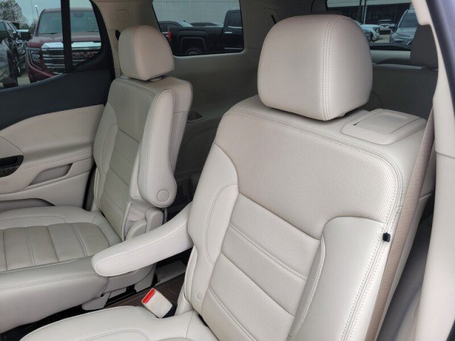 Used 2022 GMC Acadia Denali w/ Denali Ultimate Package image 30