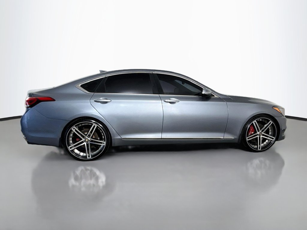 Used 2016 Hyundai Genesis 3.8 AWD/4WD image 11