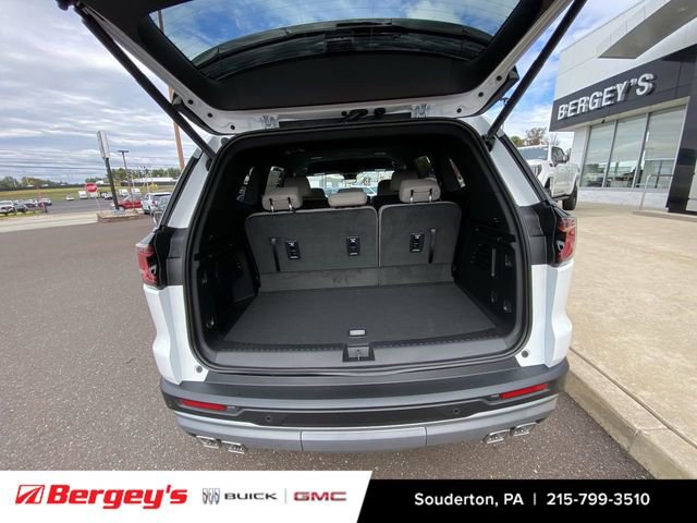 New 2026 GMC Acadia Elevation image 29