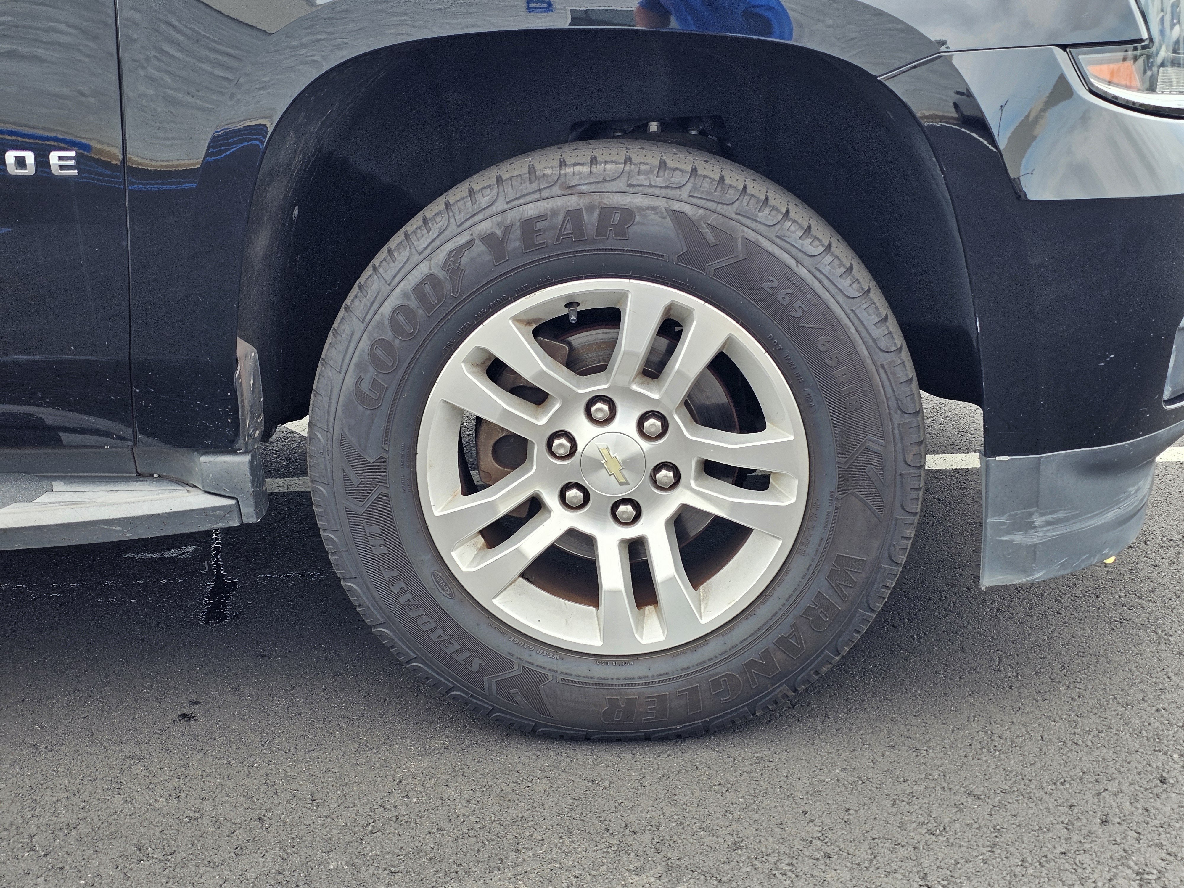 Used 2017 Chevrolet Tahoe LS RWD image 7