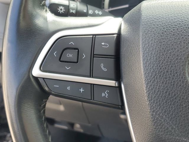 Used 2023 Toyota Highlander LE FWD image 25