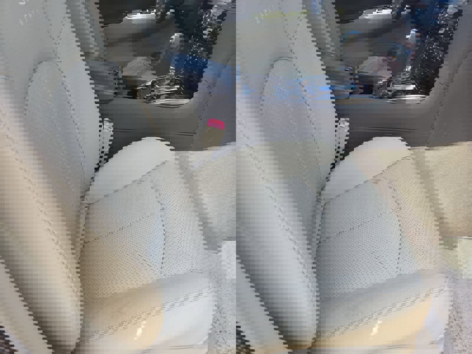 Used 2013 INFINITI G37 Journey w/ Premium Pkg image 22