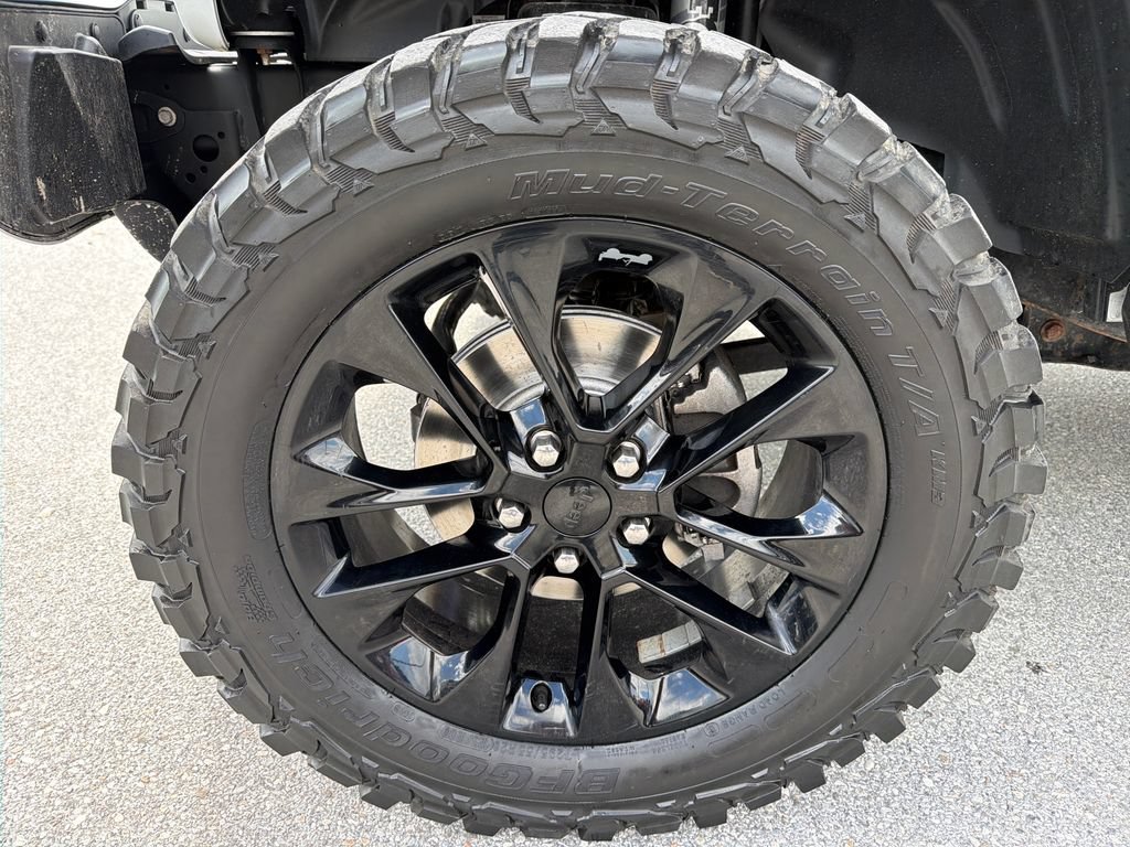 Used 2021 Jeep Wrangler Unlimited Sahara AWD/4WD image 9
