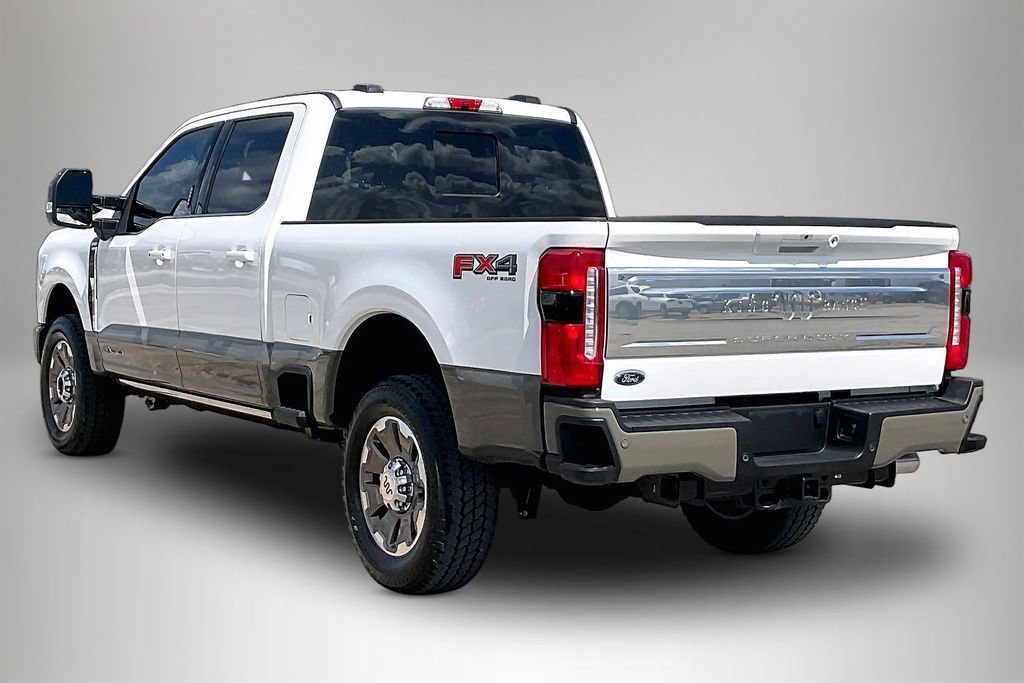 Used 2026 Ford F250 King Ranch w/ FX4 Off-Road Package AWD/4WD image 4