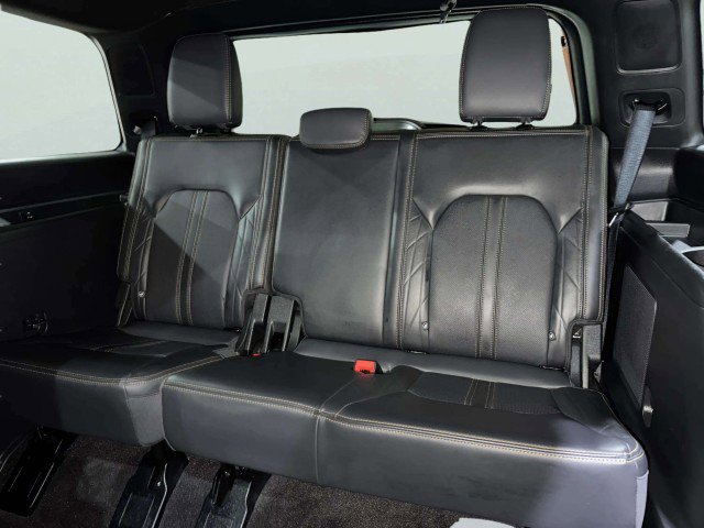 Used 2023 Ford Expedition Platinum image 52