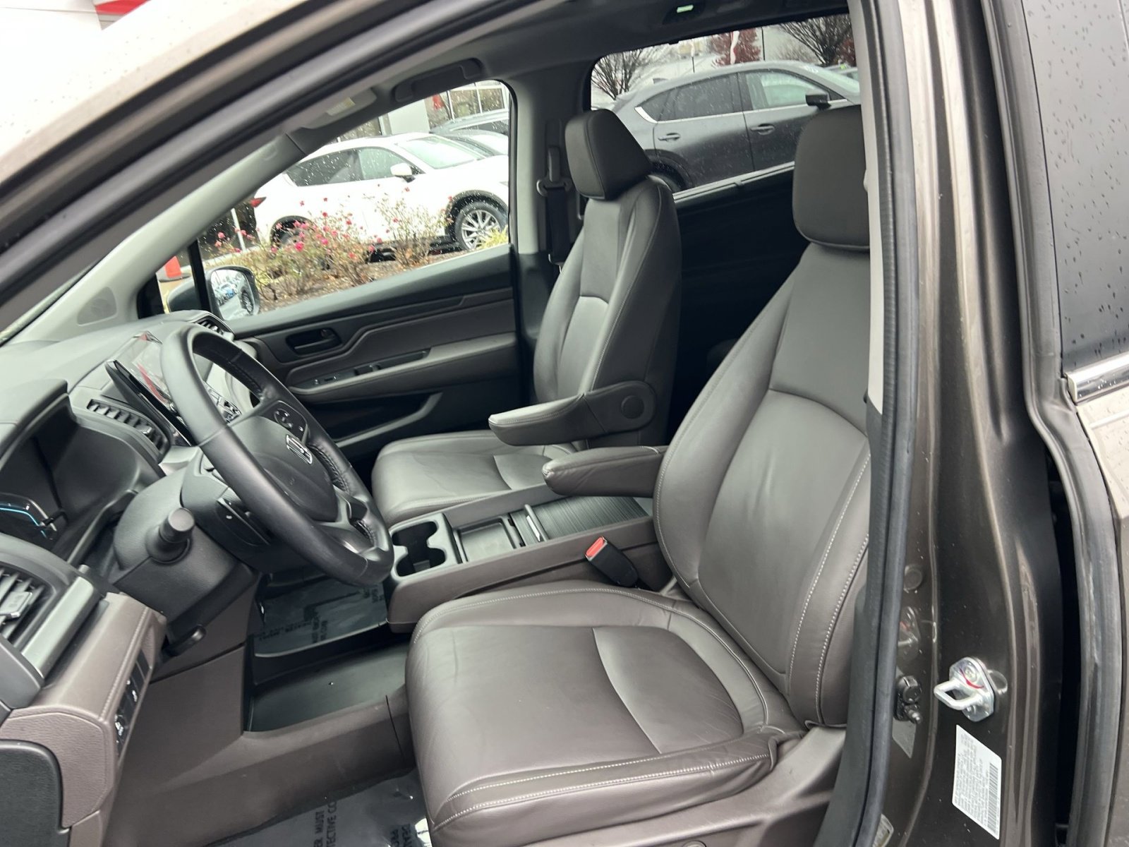 Used 2023 Honda Odyssey EX-L image 10