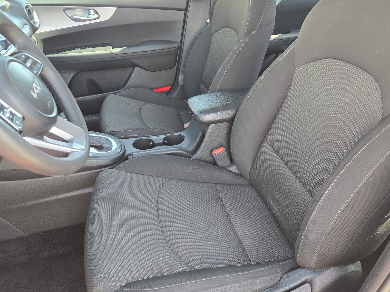 Used 2023 Kia Forte LXS w/ LXS Technology Package FWD image 21