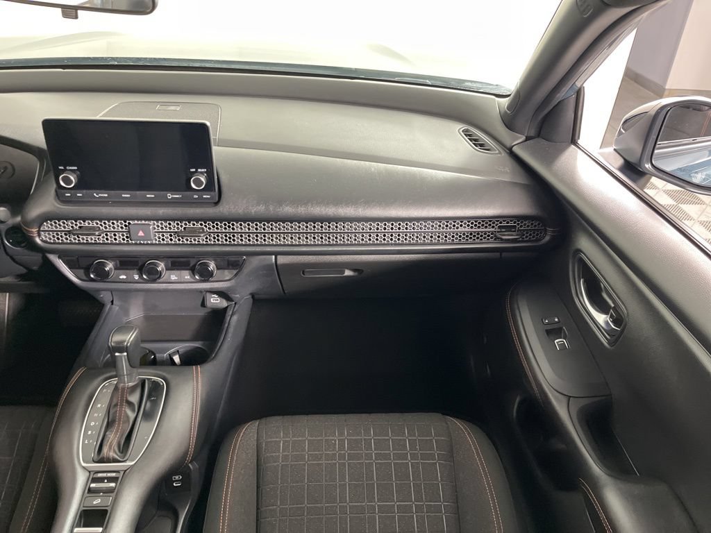 Certified 2024 Honda HR-V Sport image 18