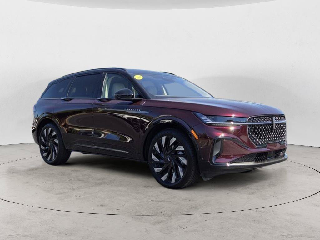 Used 2025 Lincoln Nautilus Reserve w/ Jet Appearance Package