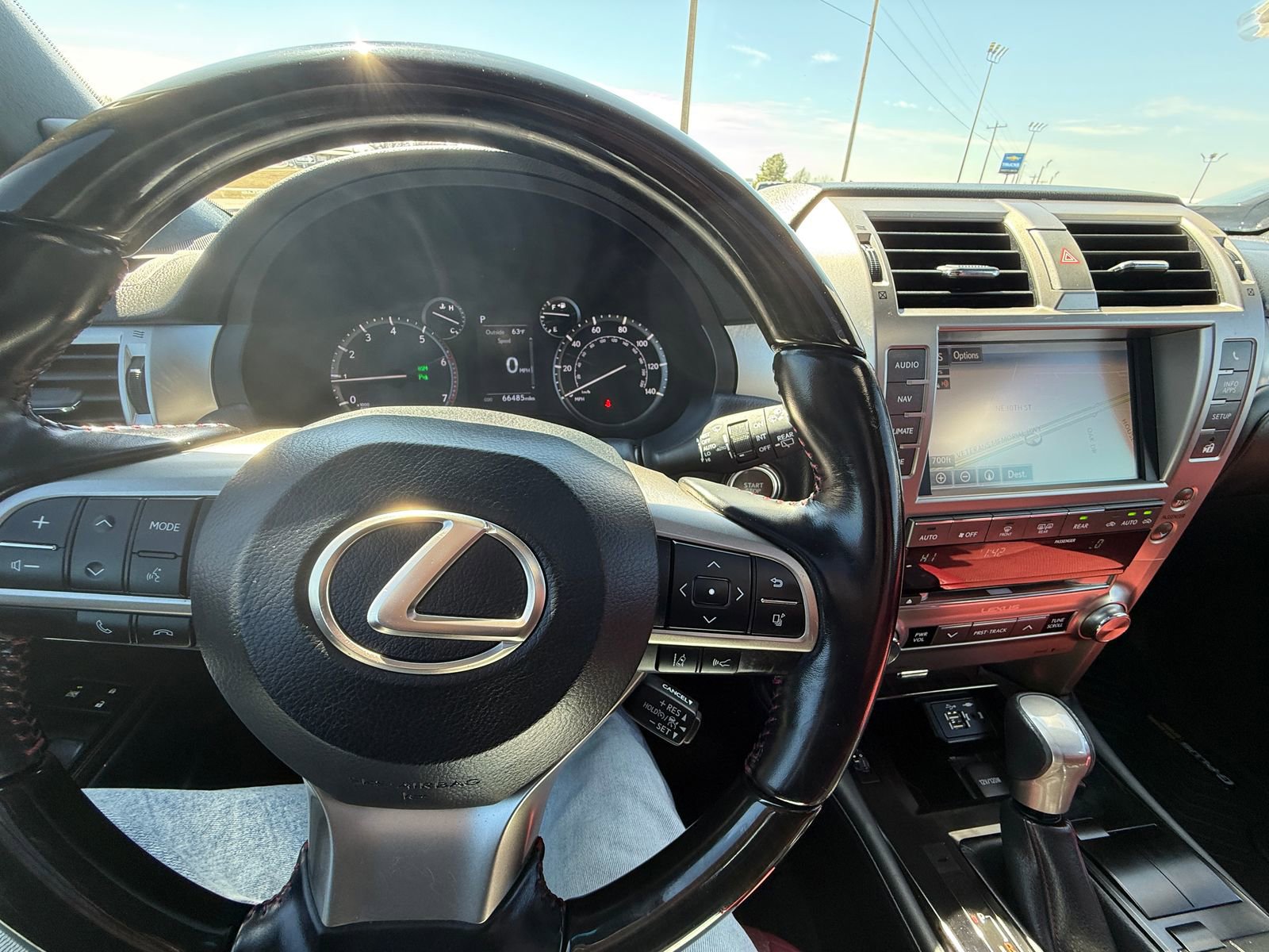 Used 2021 Lexus GX 460 Premium w/ Premium Package image 5