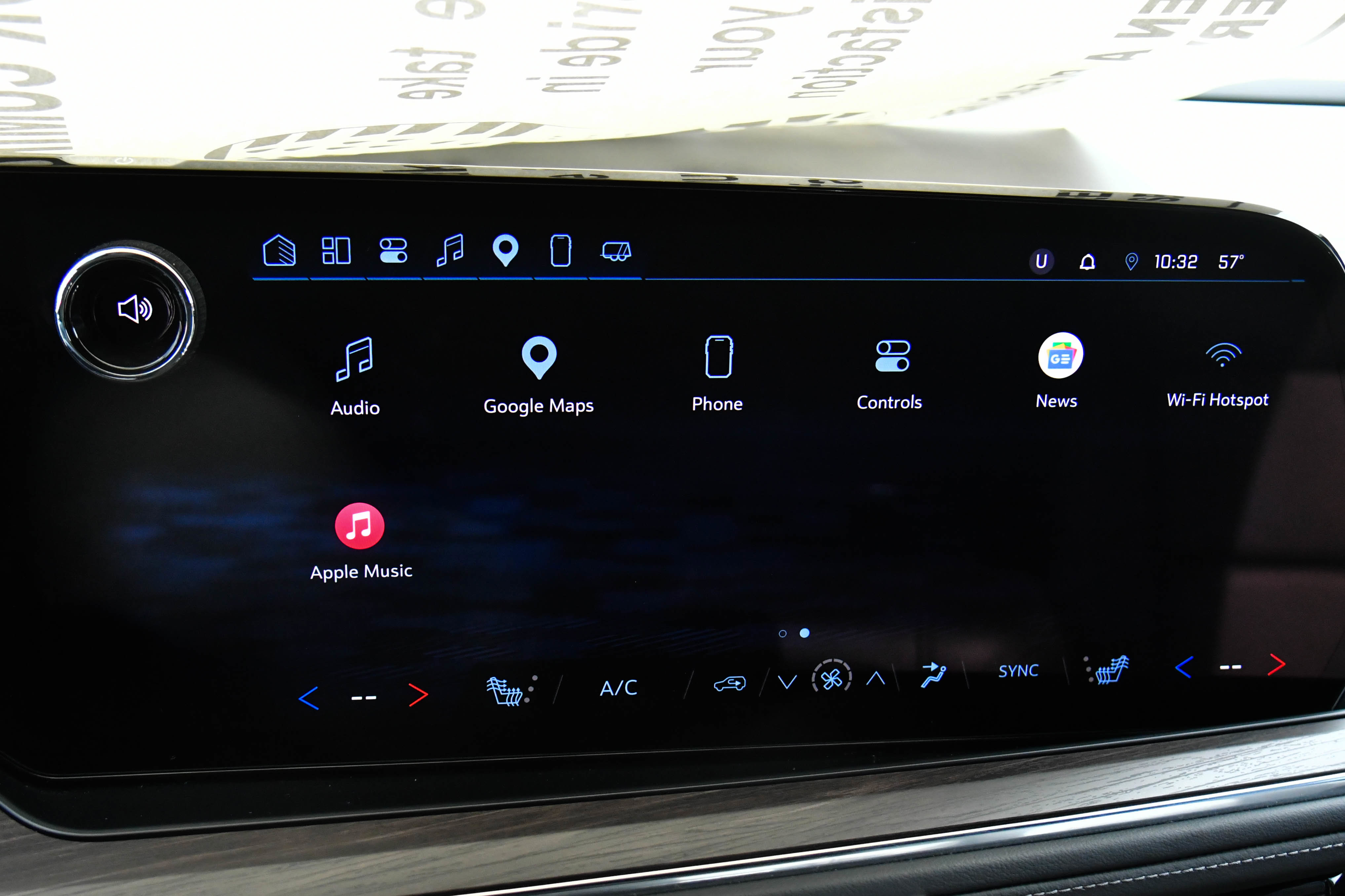 Used 2025 Chevrolet Tahoe LT image 27