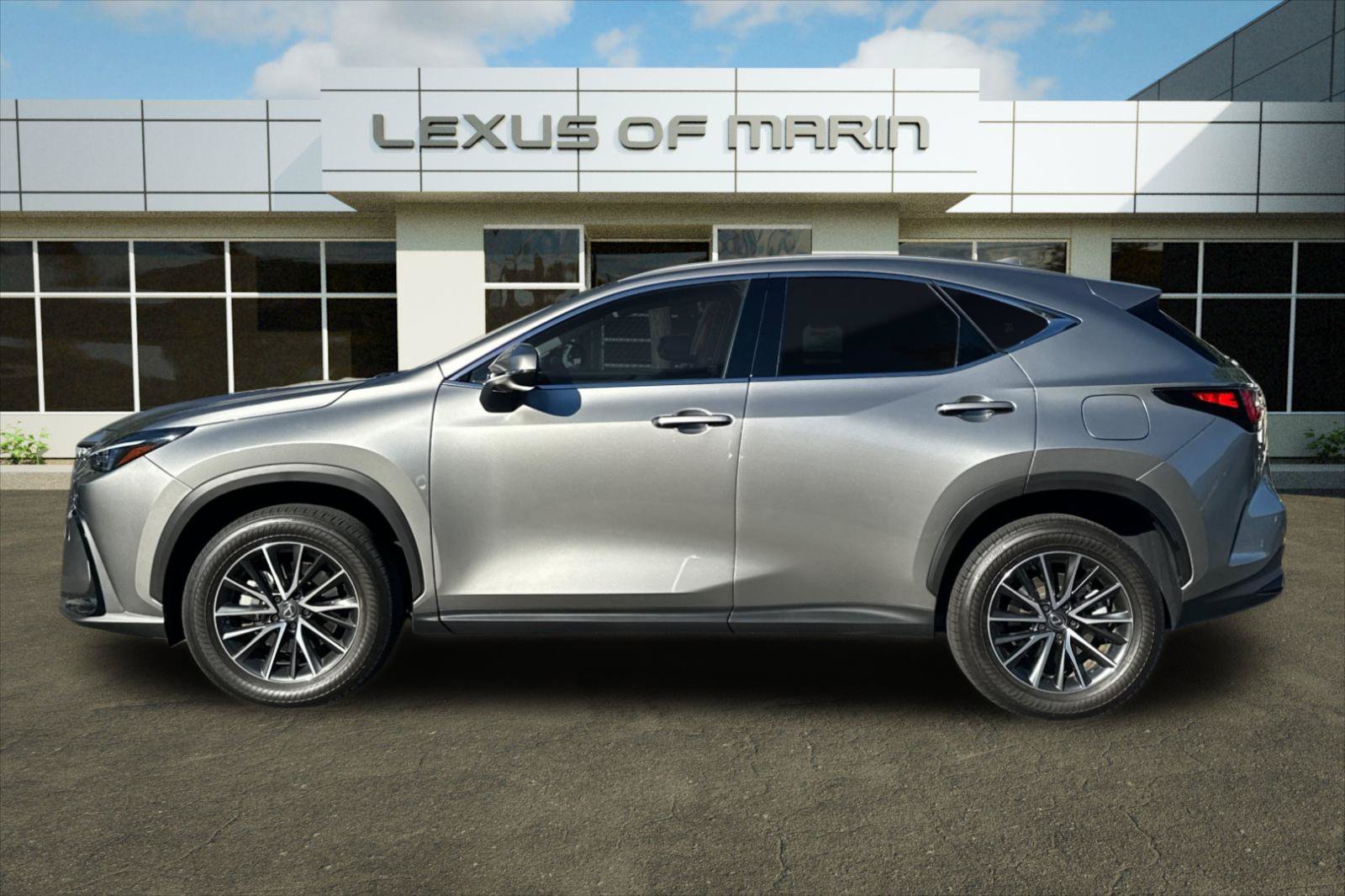 Used 2024 Lexus NX 350h AWD image 2