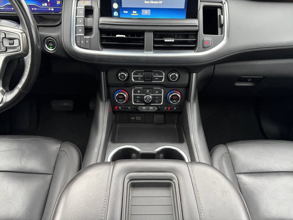 Used 2022 Chevrolet Tahoe LT w/ Luxury Package AWD/4WD image 18