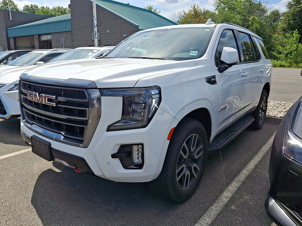 Used 2023 GMC Yukon AT4 AWD/4WD image 2