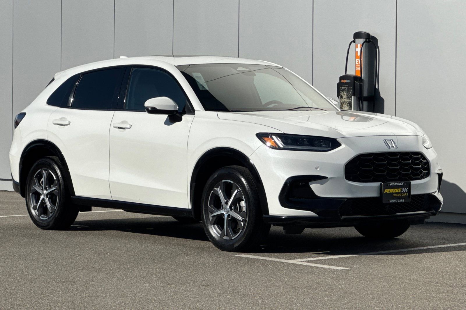 Used 2024 Honda HR-V EX-L image 7