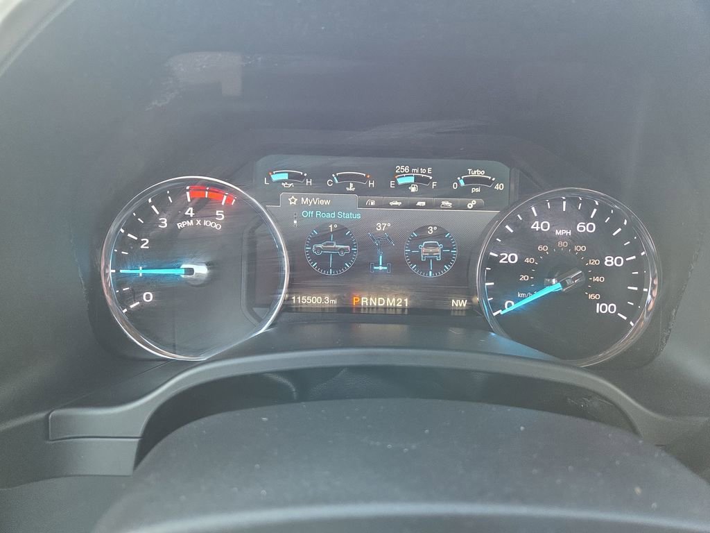 Used 2019 Ford F250 Lariat w/ Chrome Package image 18