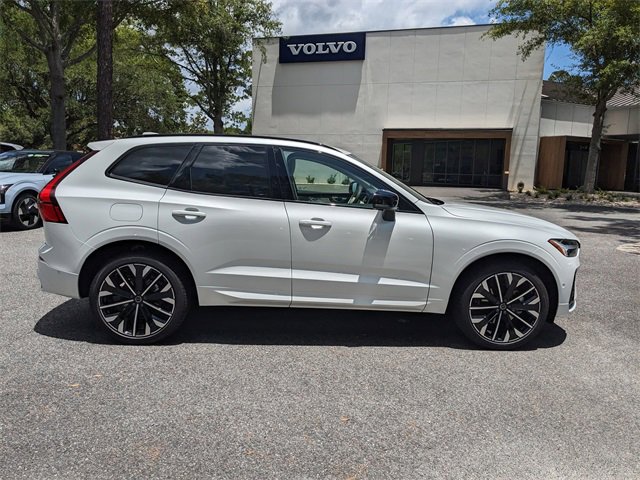 New 2026 Volvo XC60 B5 Ultra w/ Protection Package Premier image 3