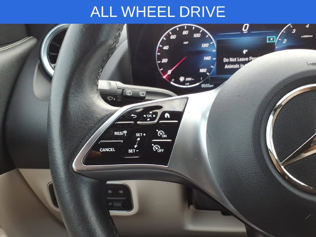 Used 2025 Mercedes-Benz GLA 250 4MATIC image 16