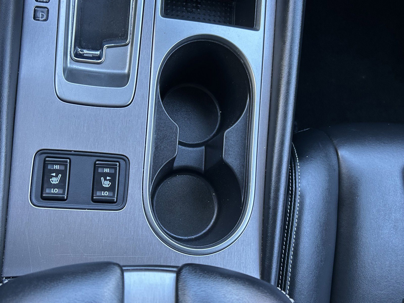 Used 2023 Nissan Murano SV image 32