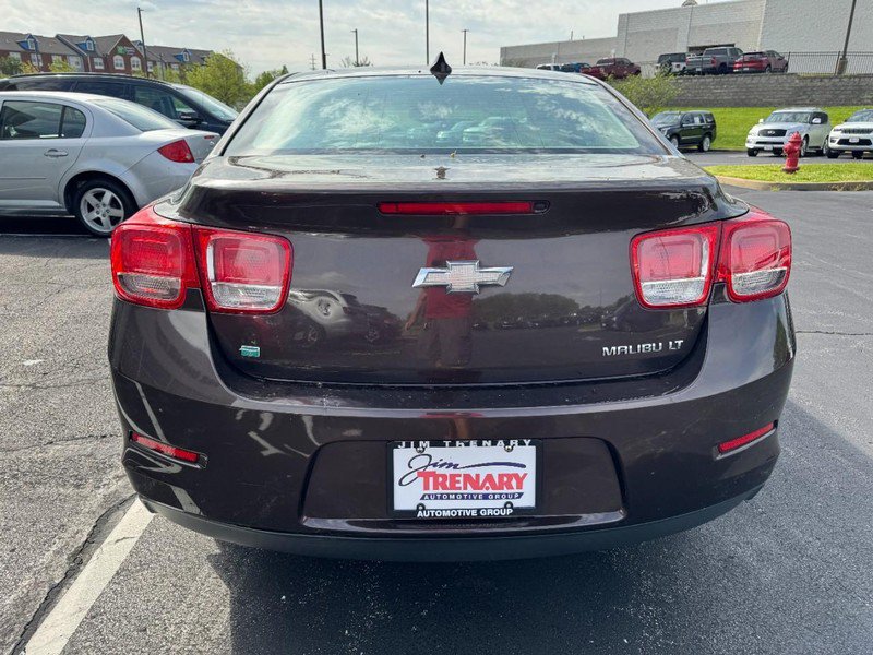 Used 2015 Chevrolet Malibu LT w/ Power Convenience Package image 4