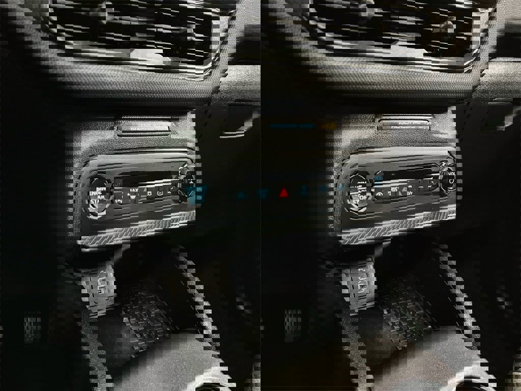 Used 2025 Ford Bronco Sport Big Bend w/ Convenience Package image 32