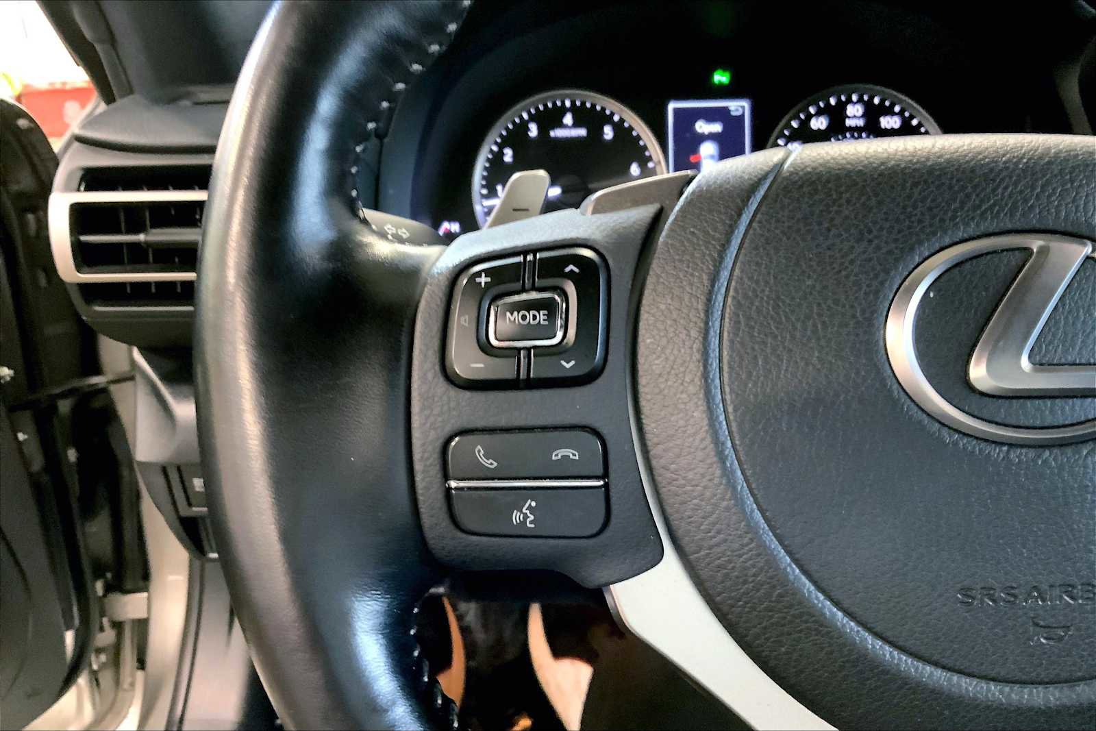 Used 2022 Lexus RC 300 w/ Navigation Package image 24