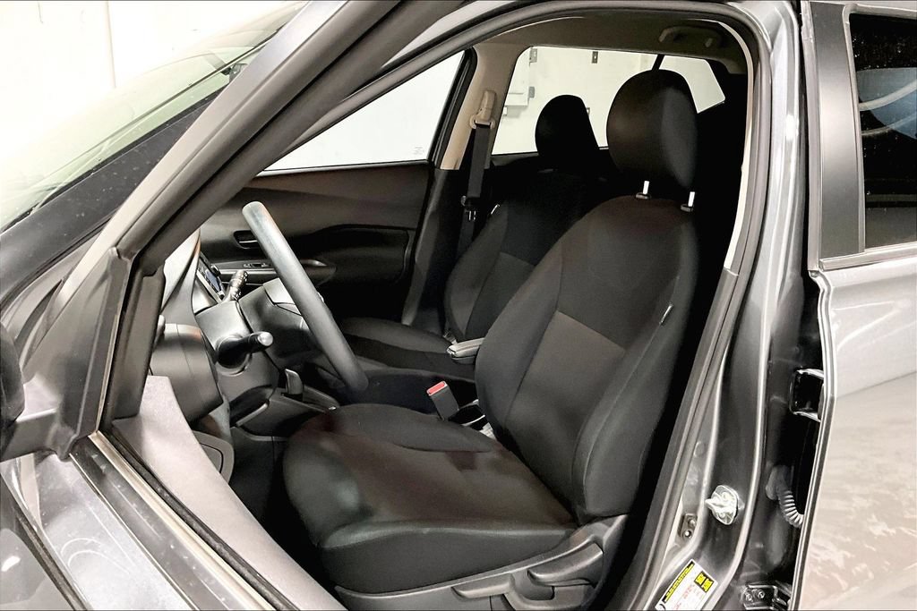 Used 2024 Nissan Kicks S FWD image 30