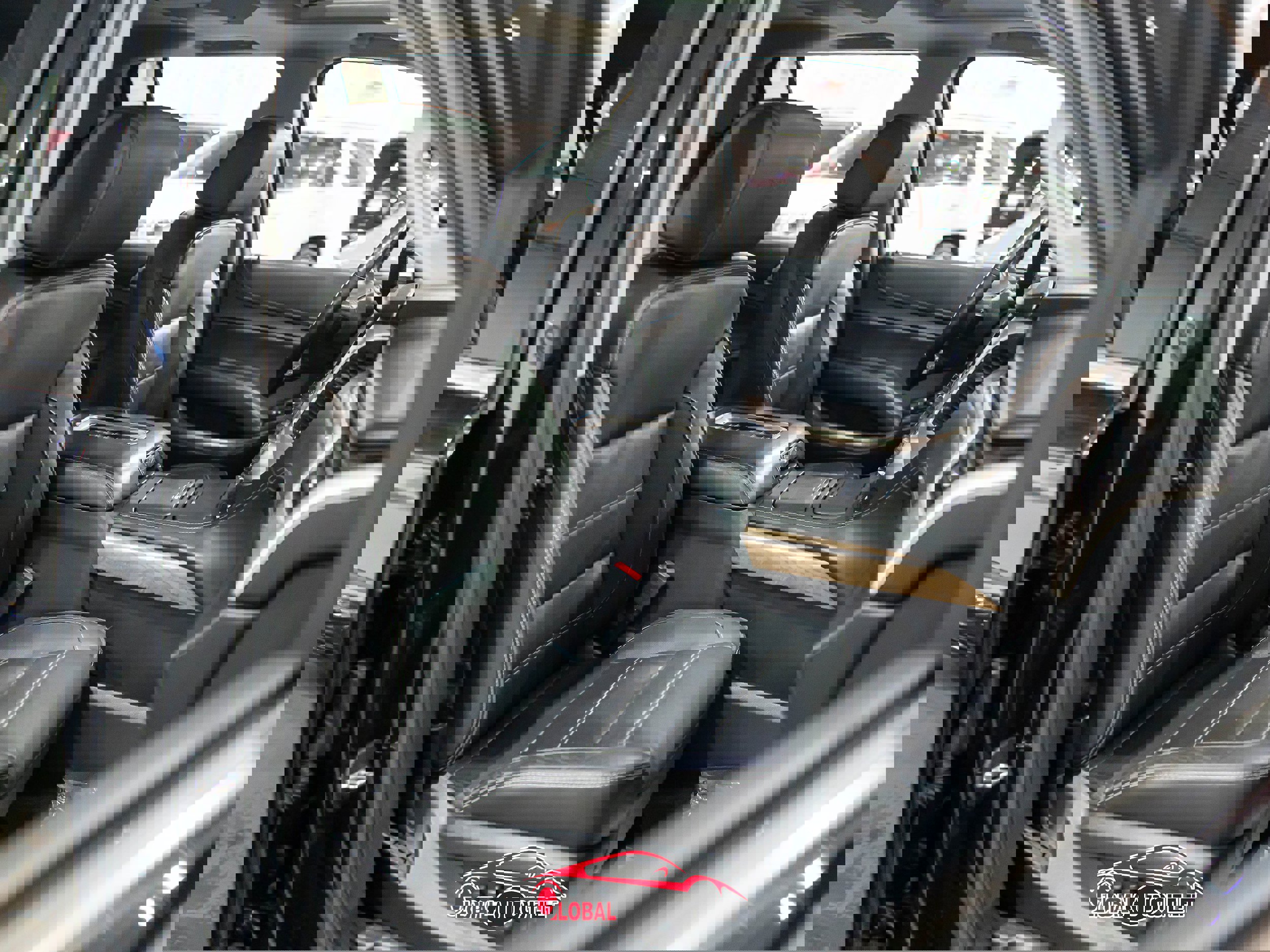 Used 2019 GMC Yukon XL Denali w/ Denali Ultimate Package image 17