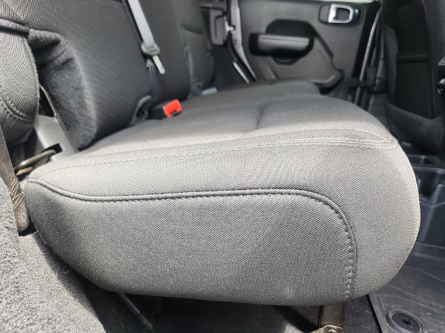 Used 2022 Jeep Wrangler Unlimited Sport AWD/4WD image 29