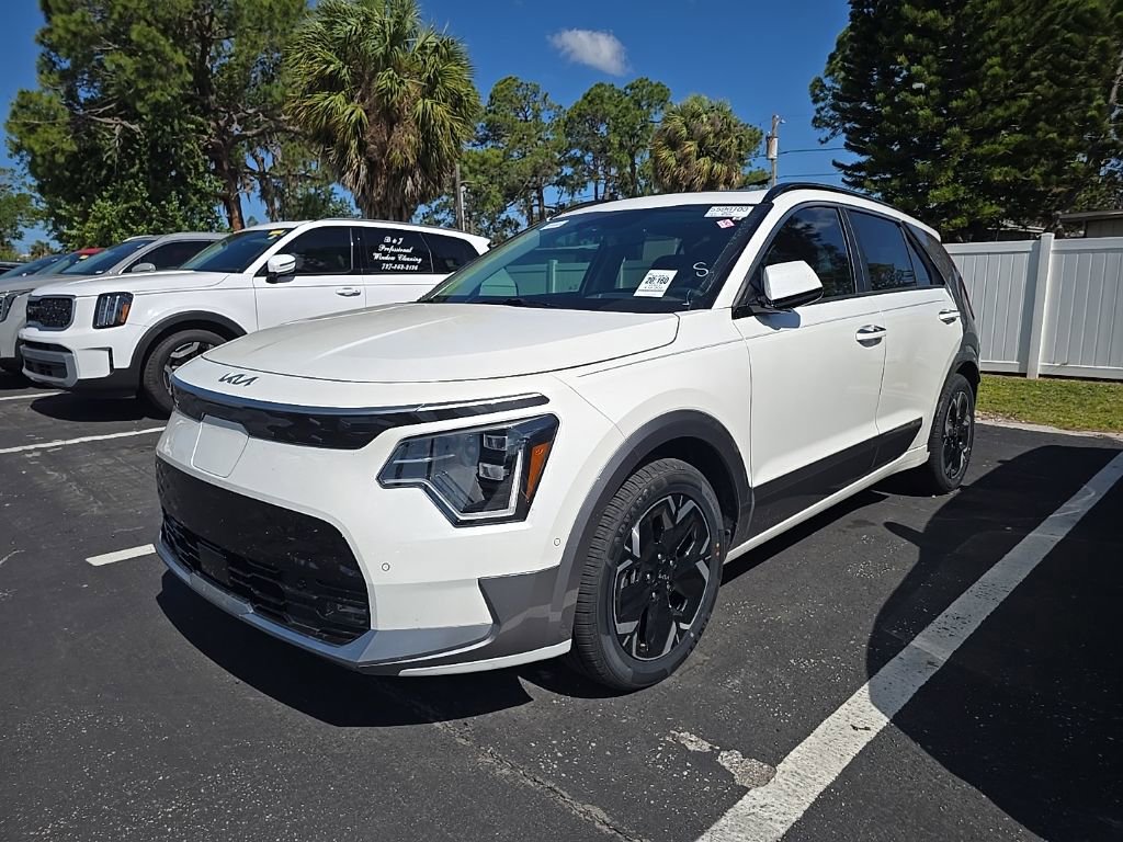 Certified 2023 Kia Niro Wave image 4