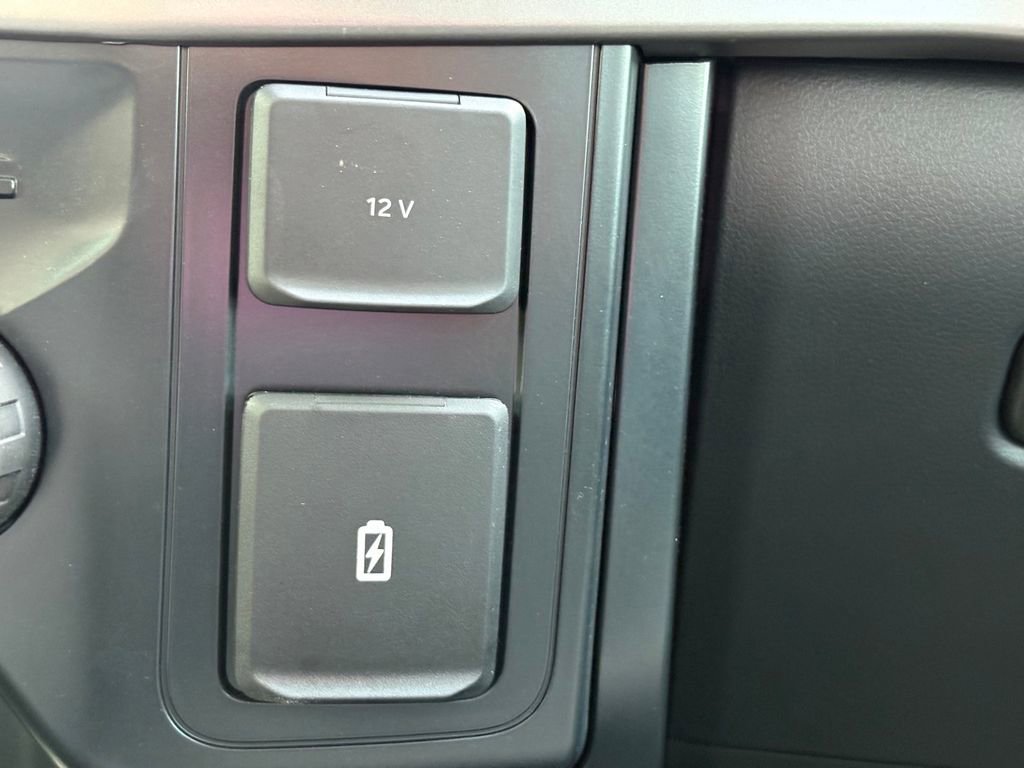 Used 2025 Ford F150 XL w/ Equipment Group 103A High AWD/4WD image 29