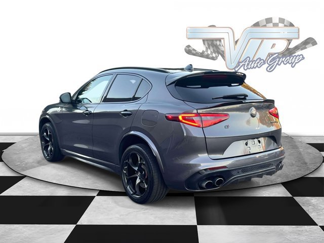 Used 2022 Alfa Romeo Stelvio Quadrifoglio AWD/4WD image 8