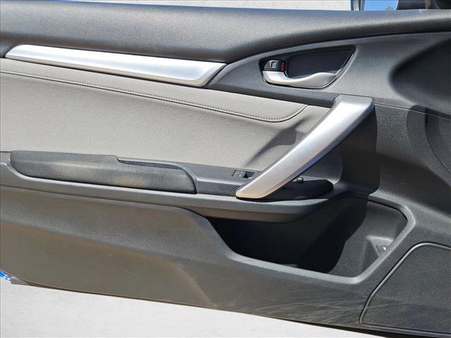 Used 2016 Honda Civic EX-T image 9