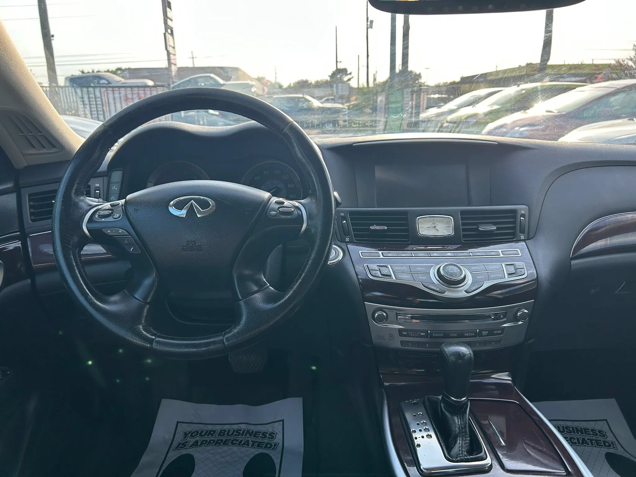 Used 2019 INFINITI Q70 L 3.7 AWD/4WD image 21