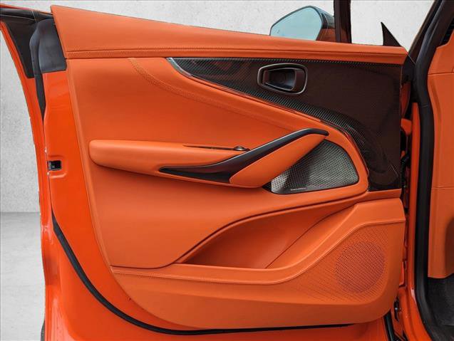Used 2025 Aston Martin DBX 707 image 10