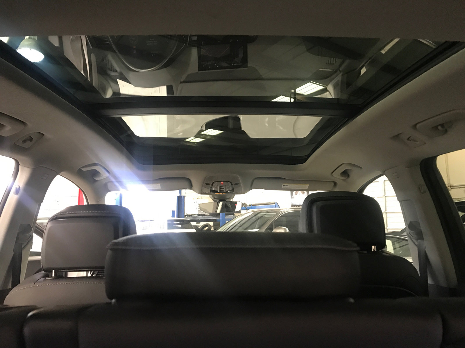 Used 2023 Audi Q5 Prestige w/ Prestige Package image 27