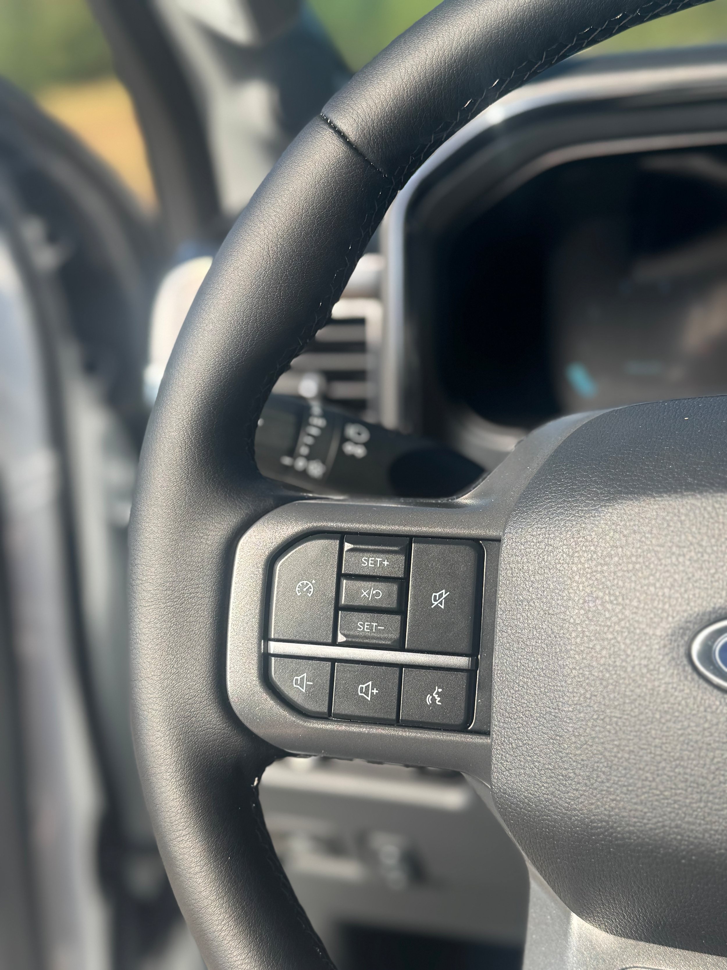 New 2026 Ford F350 Lariat RWD image 13