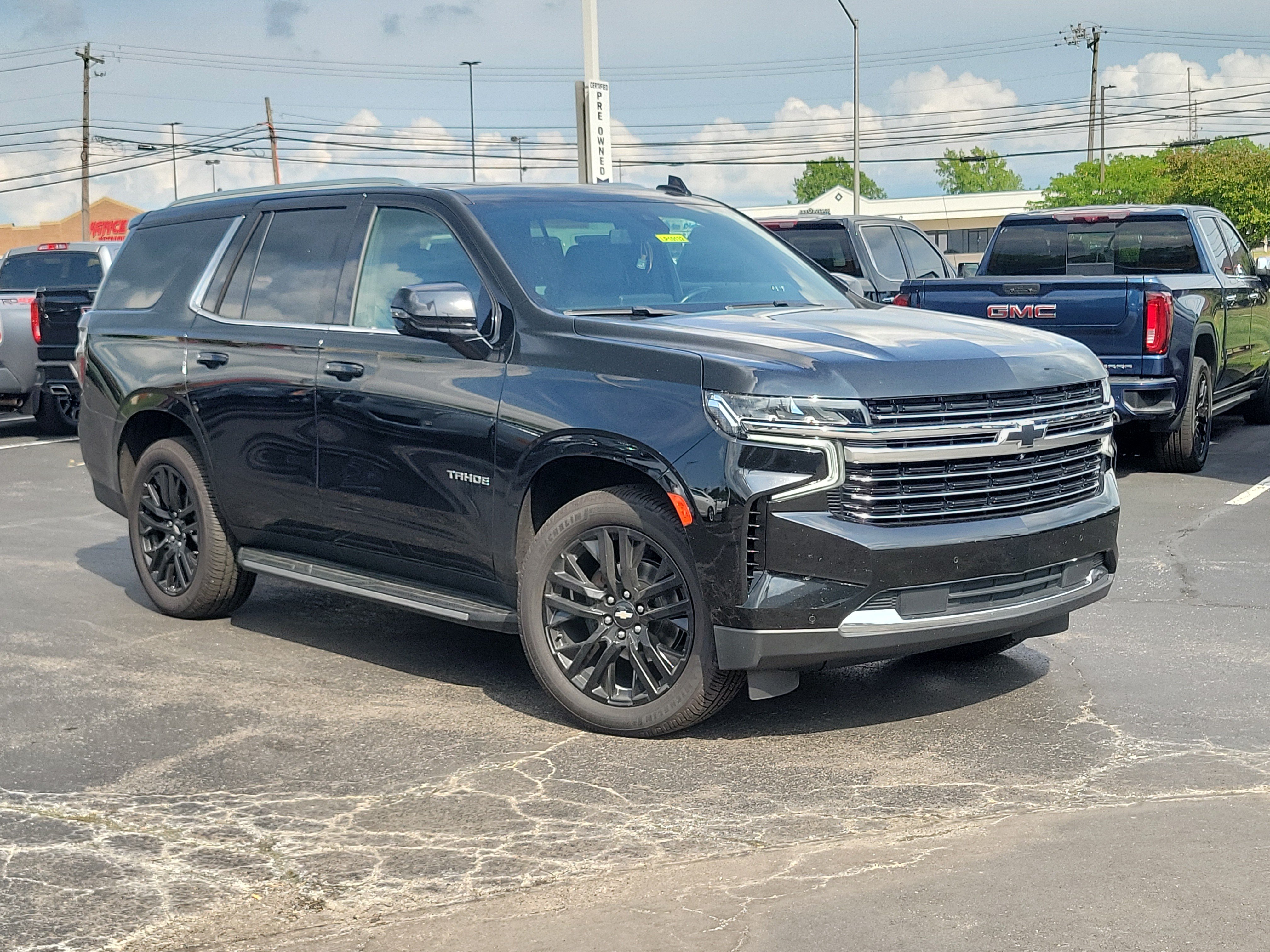 Used 2022 Chevrolet Tahoe LT w/ LT Signature Plus Package AWD/4WD image 30