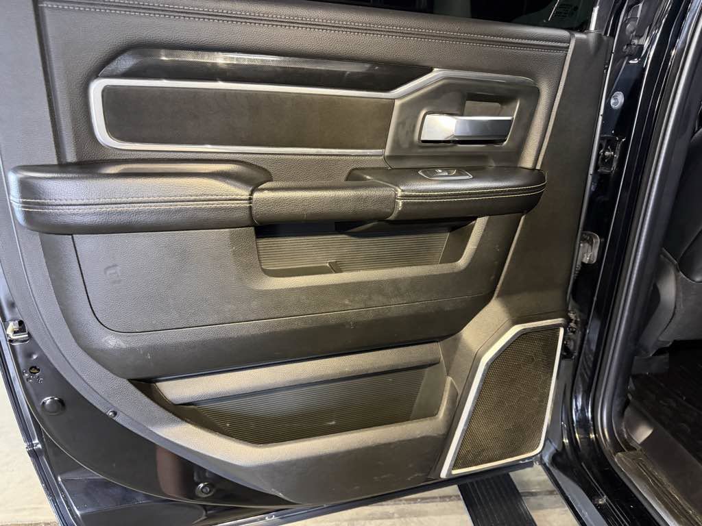 Used 2020 RAM 2500 Laramie AWD/4WD image 27