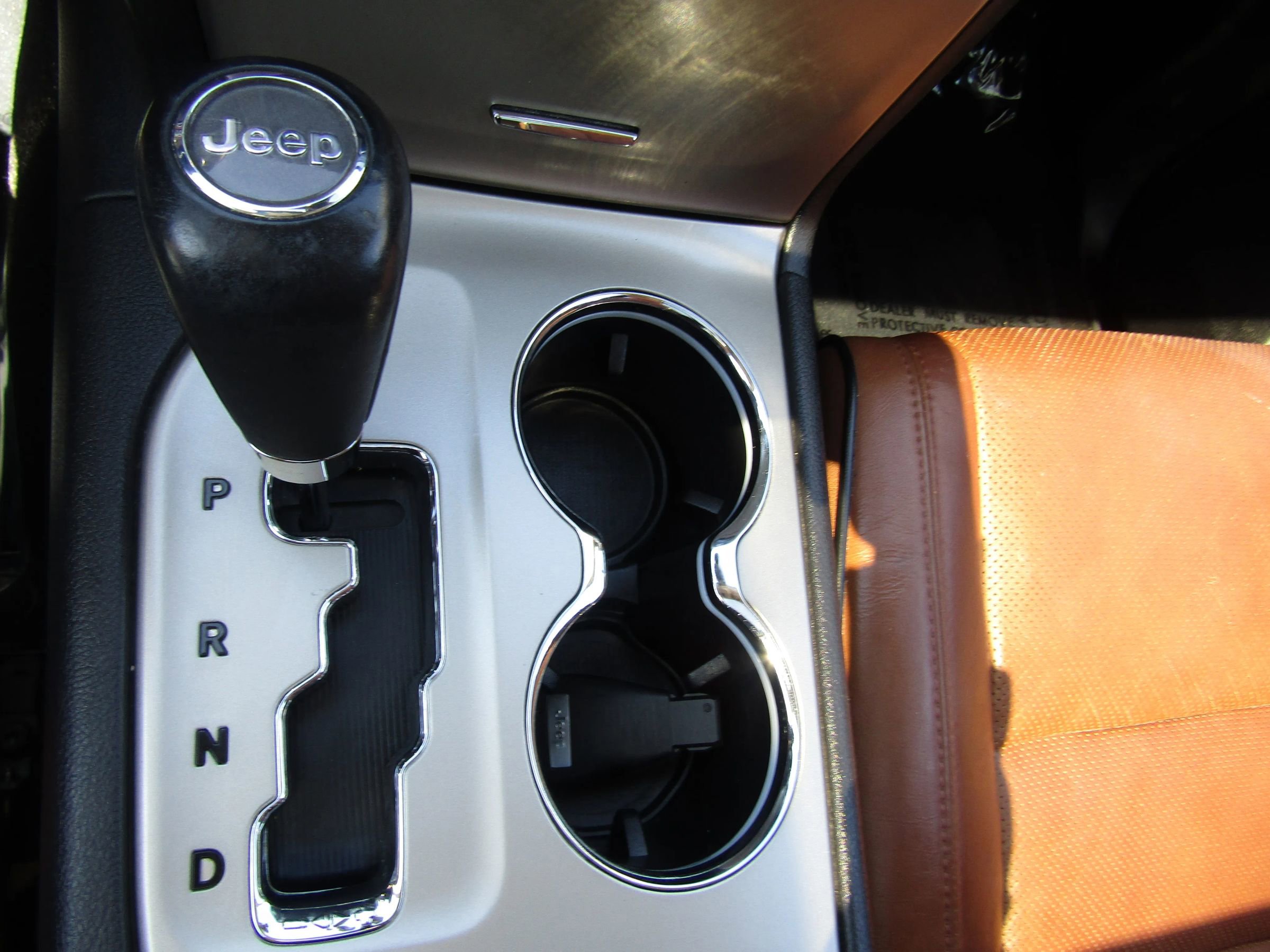 Used 2012 Jeep Grand Cherokee Overland image 36