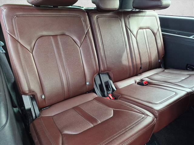 Used 2022 Ford Expedition Max Limited AWD/4WD image 23