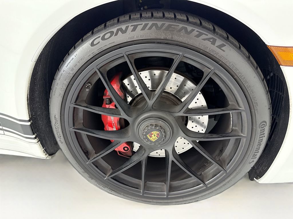 Used 2019 Porsche 911 Targa 4 GTS AWD/4WD image 36