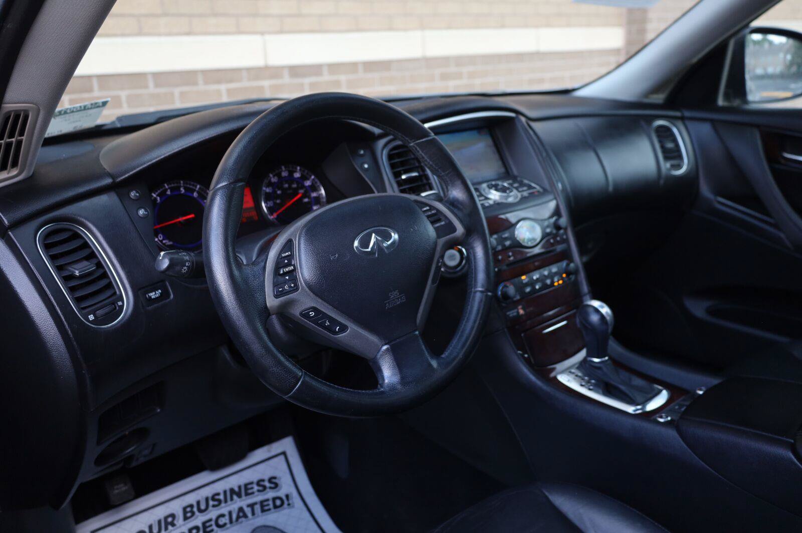 Used 2010 INFINITI EX35 Journey RWD image 16
