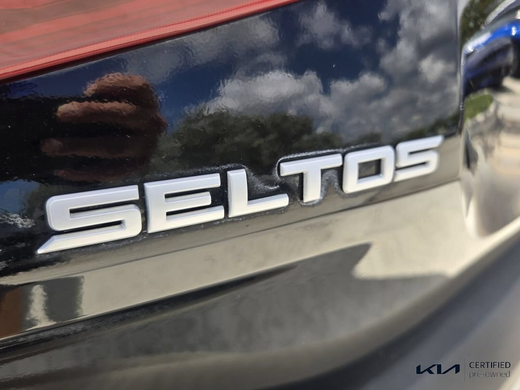 Certified 2023 Kia Seltos S w/ Navigation Package FWD image 15