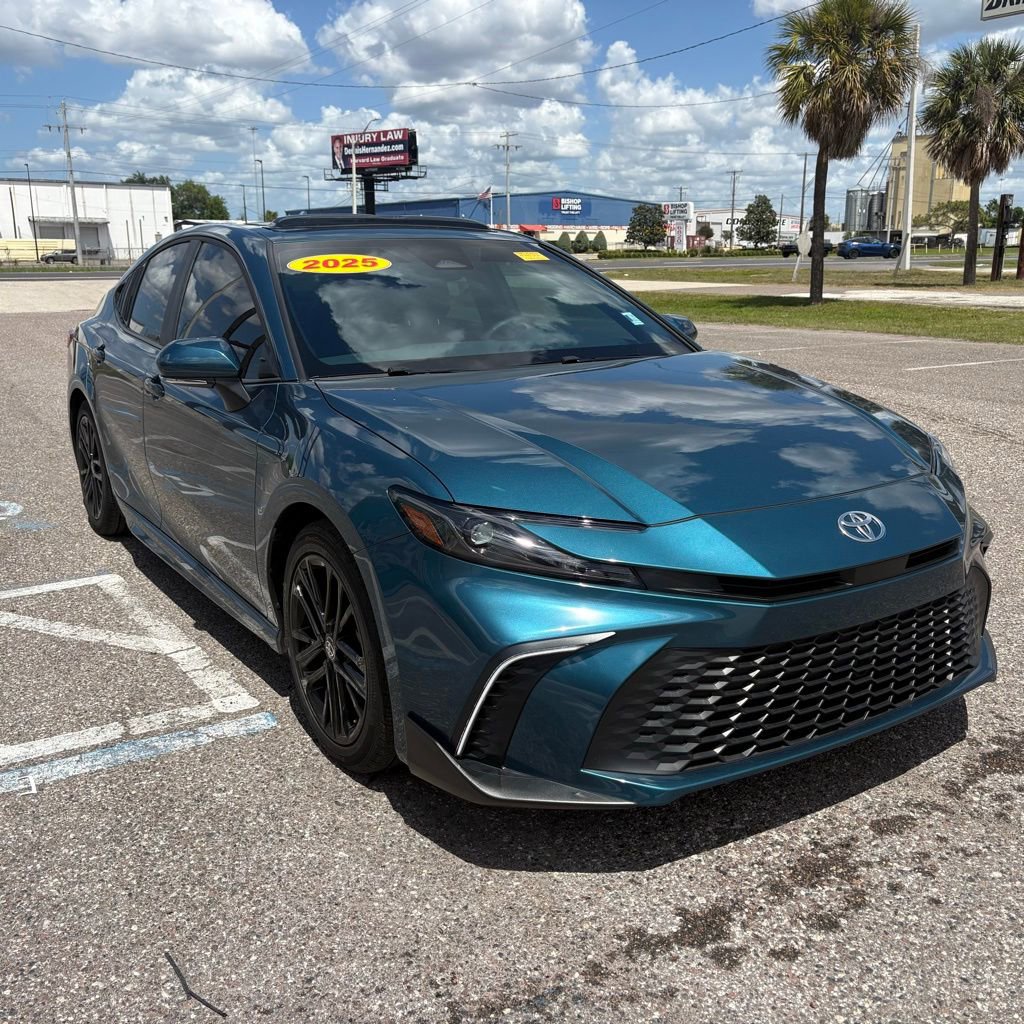 Used 2025 Toyota Camry SE w/ Multimedia Upgrade Package image 1