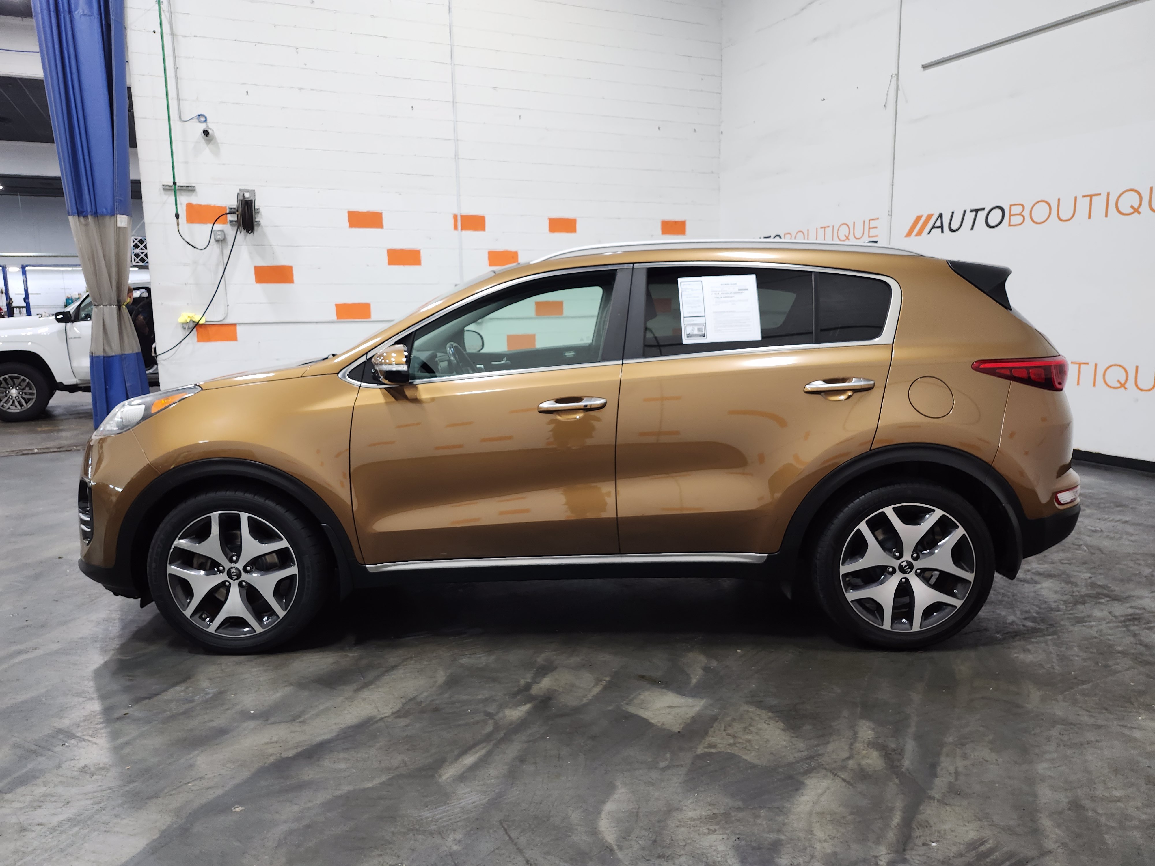 Used 2017 Kia Sportage SX FWD image 15