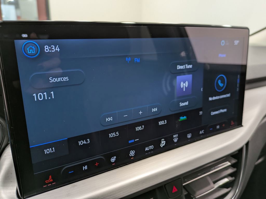 Used 2023 Ford Escape Platinum AWD/4WD image 11