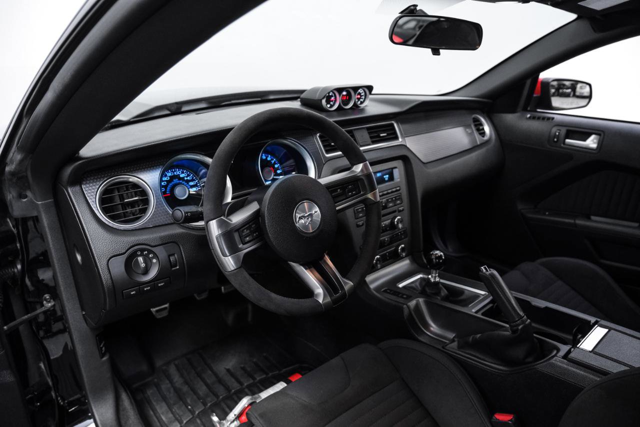 Used 2012 Ford Mustang Boss 302 RWD image 3
