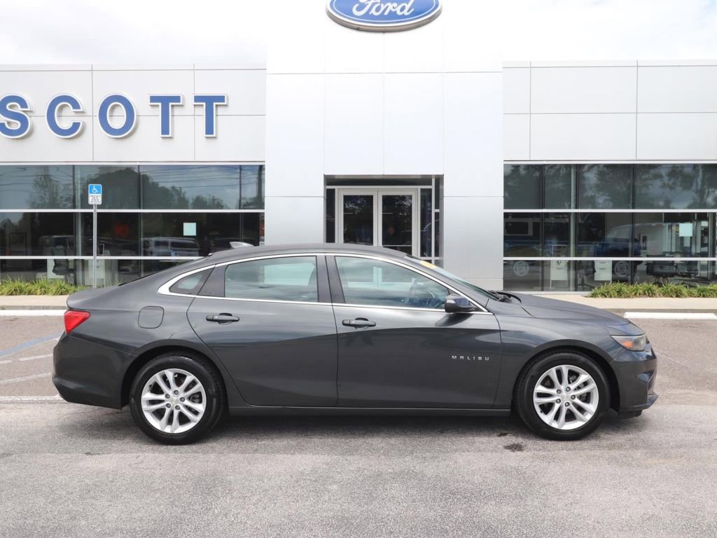 Used 2016 Chevrolet Malibu LT w/ Leather Package image 17